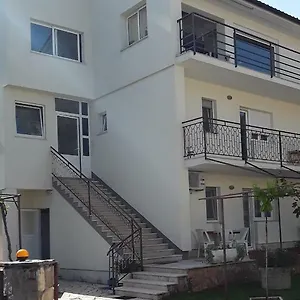 Mirta Apartament Pula